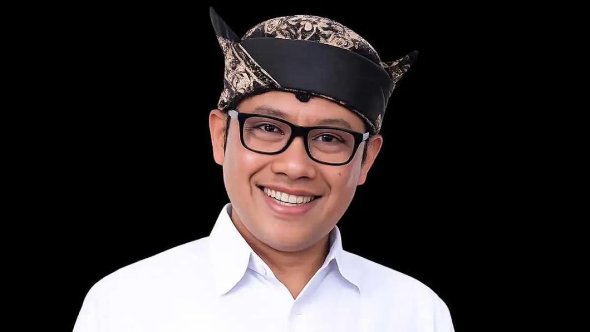 Kepala SMPN 1 Banyuwangi Ali Mustofa