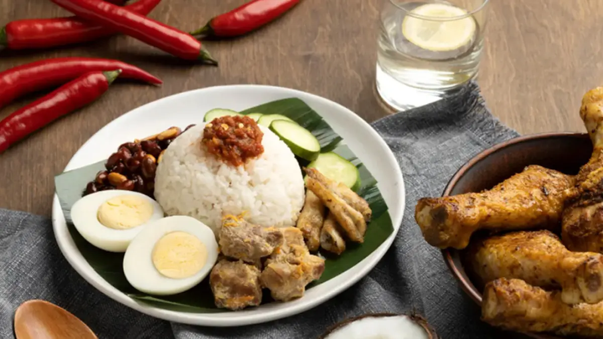 Ilustrasi nasi uduk di Semarang. (Magnific)