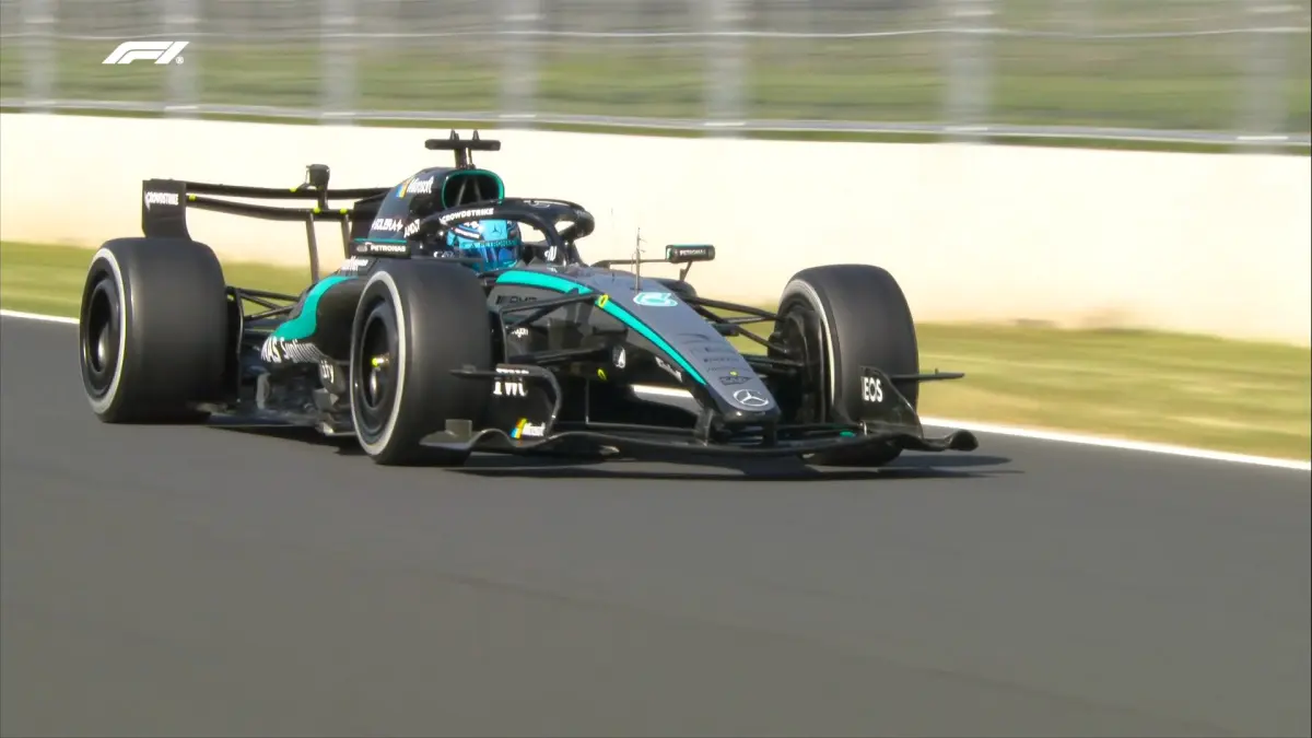 George Russell menjadi pembalap tercepat pada sesi FP2 Grand Prix Italia di Sirkuit Monza, Jumat (4/9) setelah mencatat waktu 1 menit 22,559 detik. (F1)