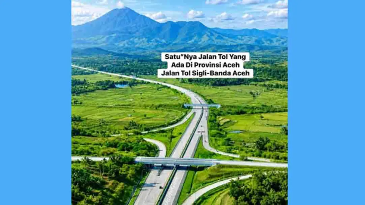 Tol Sigli-Banda Aceh bukan sekadar jalur cepat. Panorama alam Aceh yang menemani perjalanan membuat ruas ini punya daya tarik tersendiri. (Facebook @JALAN - JALAN GAES)
