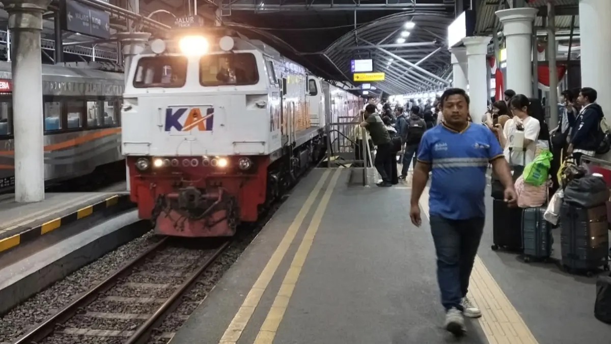 KAI Daop 8 Surabaya mengoperasikan kereta api tambahan relasi Malang–Gambir dijadwalkan berangkat dari Stasiun Malang pukul 20.15 WIB pada Minggu (6/9), sebagai bagian dari penyesuaian layanan. (KAI)