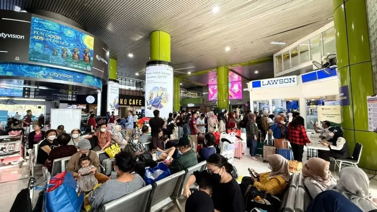KAI menambah rangkaian pada sejumlah perjalanan kereta api mulai 7 September 2026 untuk menyesuaikan kapasitas layanan dengan kebutuhan pelanggan. (Antara)
