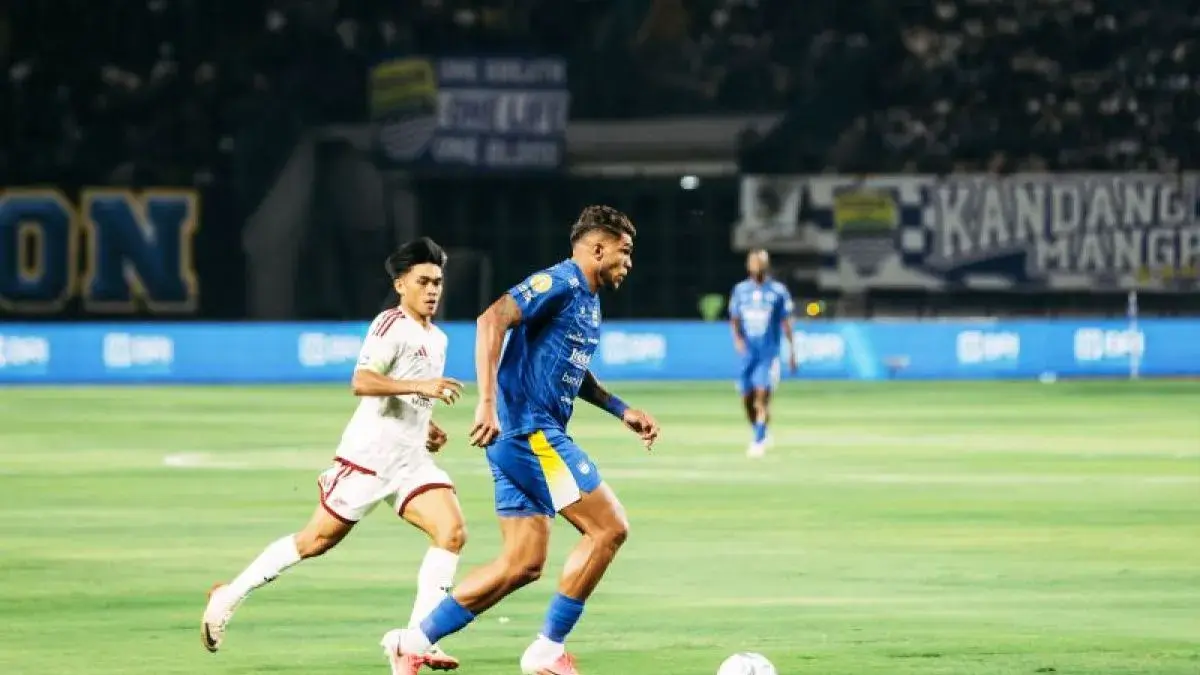 Penyerang Persib Bandung Berguinho saat bermain melawan PSM Makassar pada laga perdana BRI Super League di Stadion Gelora Bandung Lautan Api (GBLA), Kota Bandung, Jawa Barat, Minggu (6/9/2026). (ANTARA/HO-Persib Bandung)