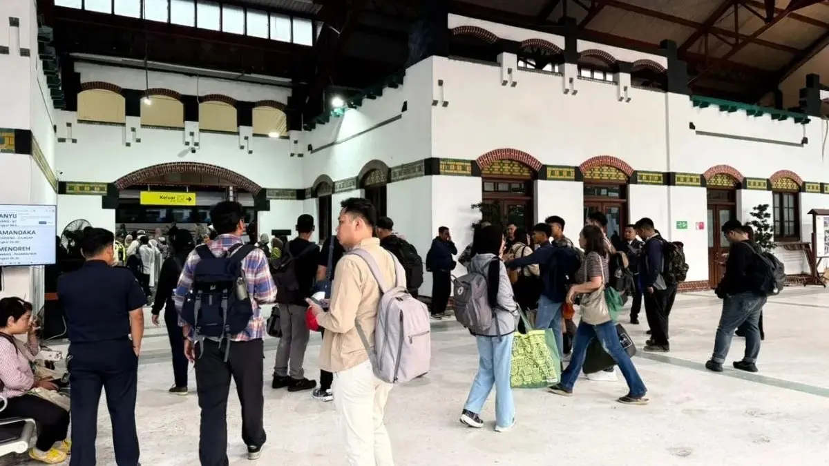 KAI mengoperasikan sembilan perjalanan KA tambahan pada 8 September 2026 untuk menambah pilihan mobilitas pelanggan. (Antara)