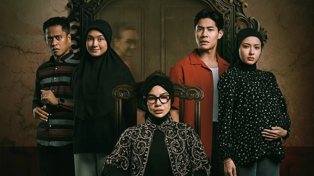 Caitlin Halderman, Meerqeen, dan Hannah Delisha membintangi Viu Original Dia Perempuan Sialan yang mengangkat misteri kematian, dugaan kutukan, dan rahasia sebuah keluarga. (Viu)