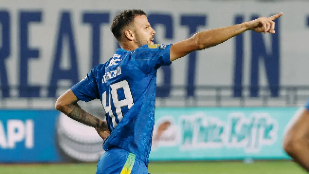 FOKUS: Persib bersiap hadapi Persija di lanjutan BRI Super League 2026-2027 (Persib)