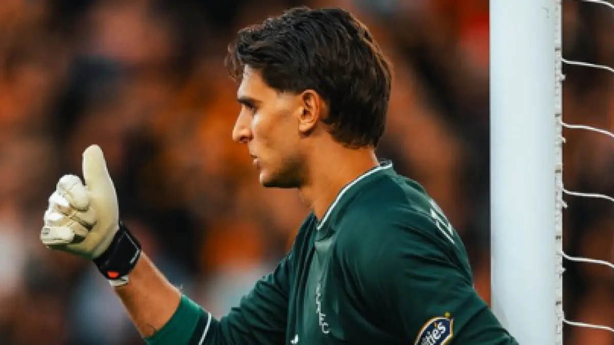 UJIAN TIM TAMU: Hull City akan bertandang ke markas Chelsea dalam lanjutan Premier League (Hull City)