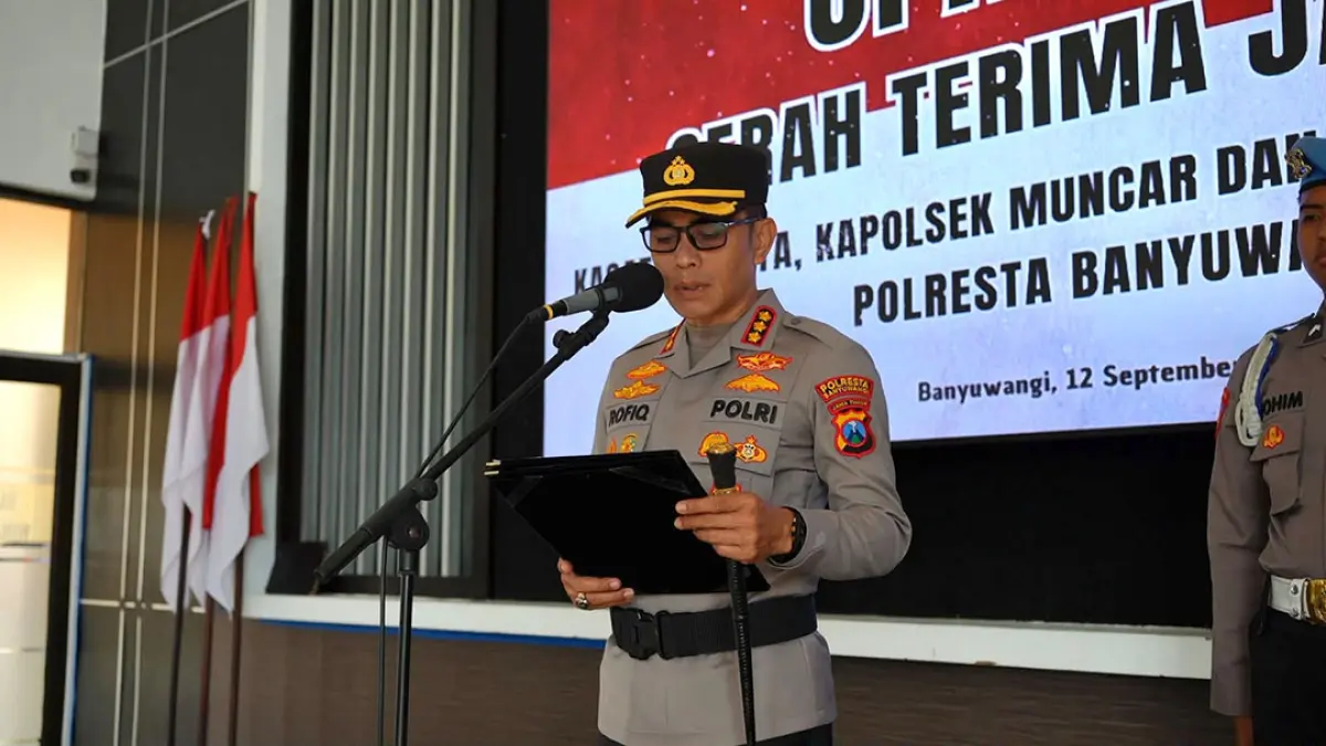 Kapolresta Banyuwangi, Kombespol Rofiq Ripto Himawan memimpin sertijab di Rupatama Polresta Banyuwangi pada Sabtu pagi (13/9). (Humas Polresta Banyuwangi)