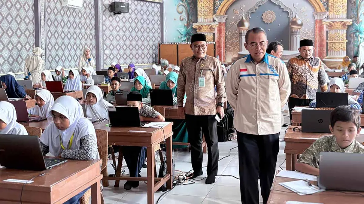 Juara OMI 2026 tingkat Kabupaten Aceh Barat telah diumumkan. Para siswa MI, MTs, dan MA bersiap mewakili Aceh Barat di tingkat Provinsi Aceh. (aceh.kemenag.go.id)