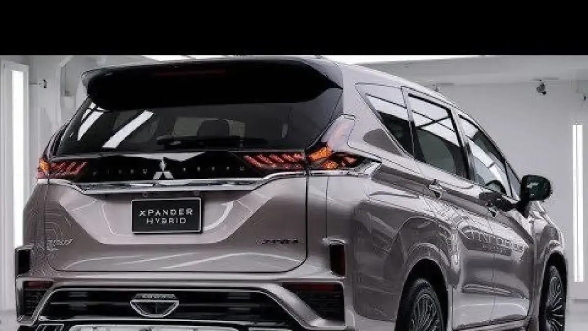 Mitsubishi Xpander Hybrid 2027 diprediksi membawa teknologi hybrid, desain futuristis, kabin 7 penumpang, serta fitur keselamatan lebih lengkap. (Youtube/AutoNusa)