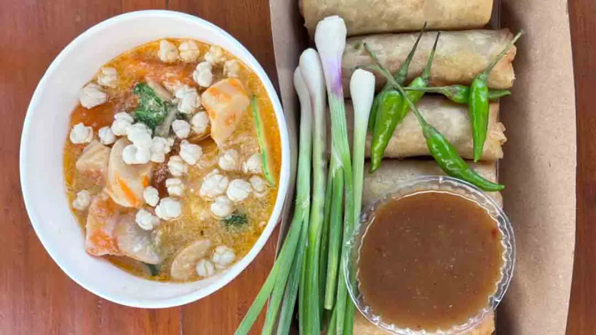 MANTAP: Sajian dimsum hangat paling pas dinikmati bersama keluarga di pusat kuliner GPS. (Ramada Kusuma/Radar Banyuwangi)