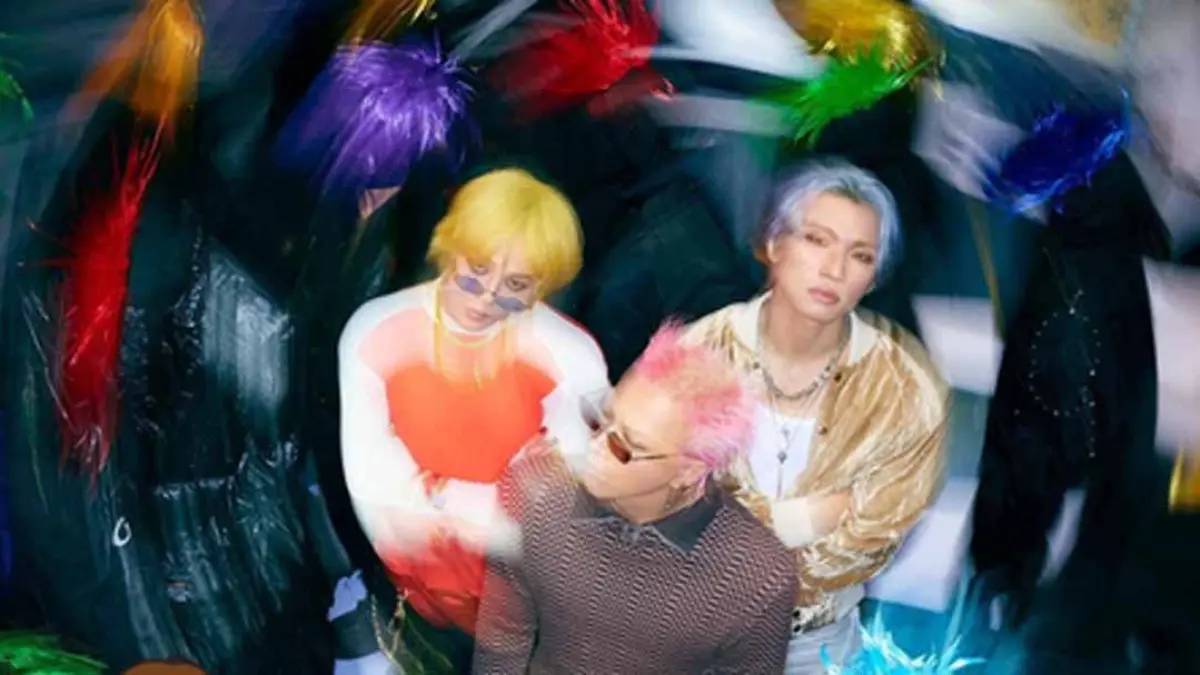 BIGBANG membuka tur XX: COSMOS di Korea dengan aksi spektakuler. G-Dragon, Taeyang, dan Daesung siap membawa konser 20 tahun ke Jakarta. (Instagram @coppamagz)