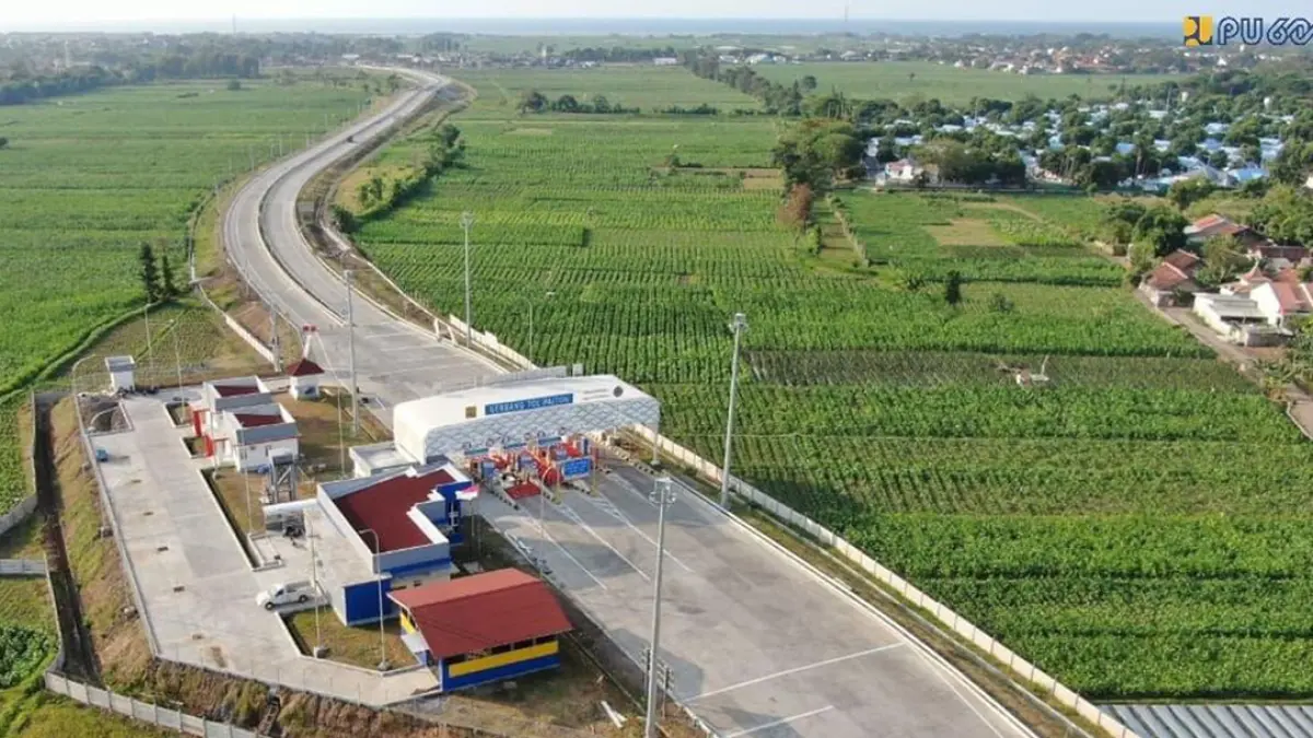 Gerbang tol Probolinggo-Situbondo-Banyuwangi (Prosiwangi) di Situbondo Barat. (Foto: Kementerian PU)