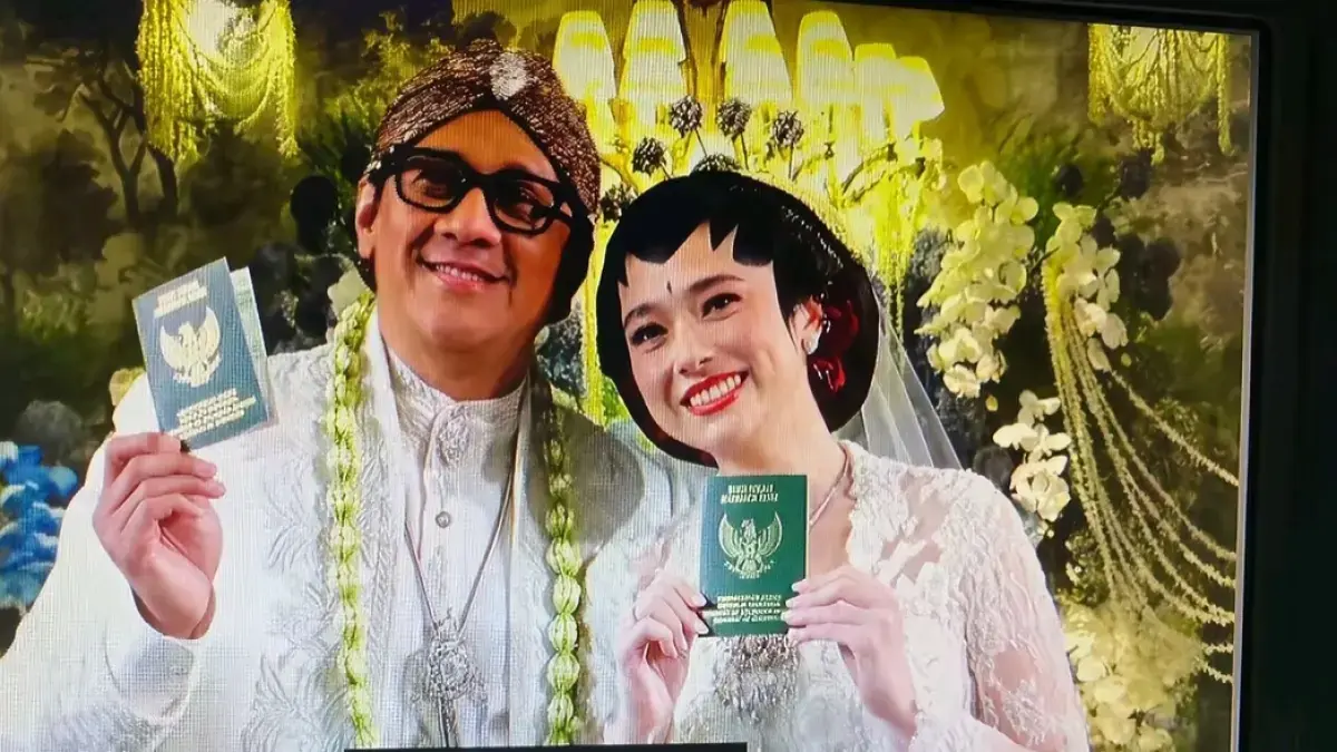 Andre Taulany dan Amanda Rigby resmi menikah. (TikTok: frappucindo)