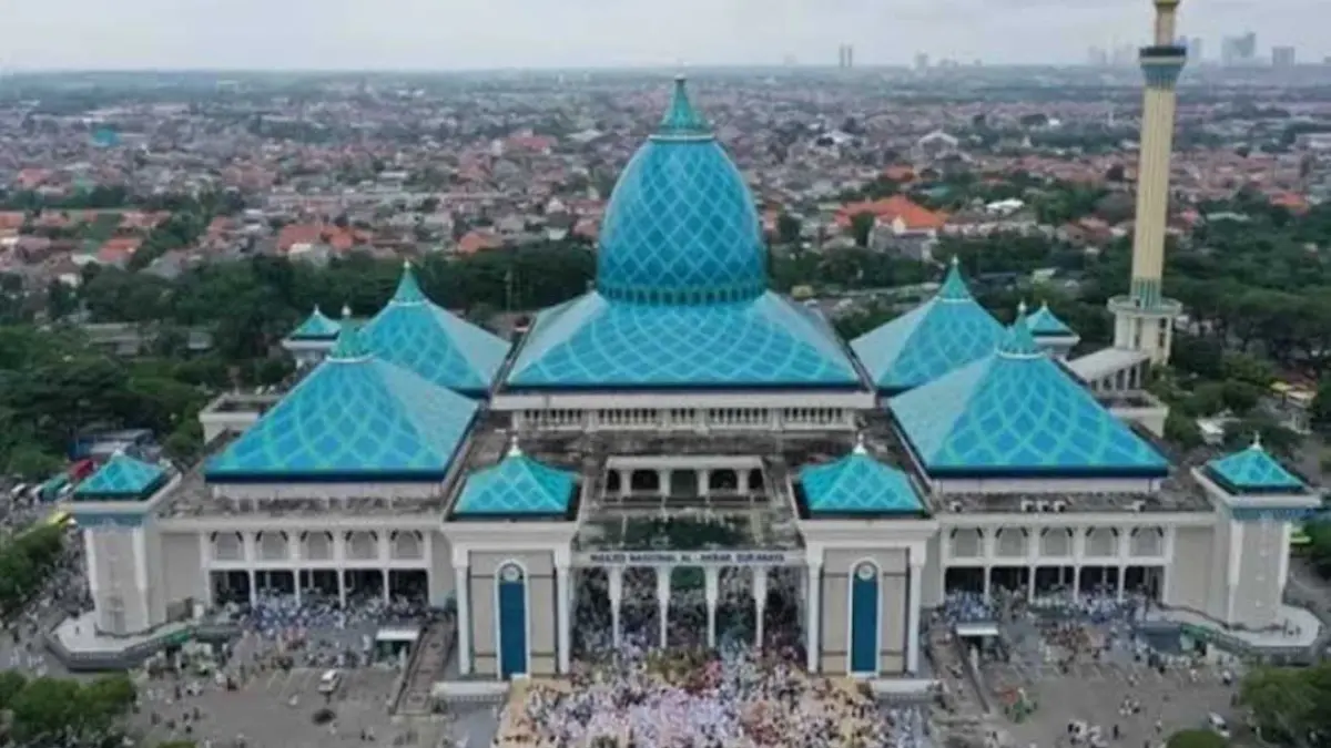 Masjid Al Akbar Surabaya. (Dok. Jawa Pos)