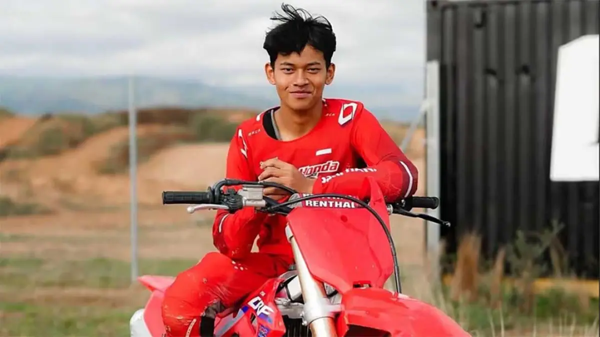 Veda Ega Pratama saat latihan motocross di Tarragona (Foto: Instagram / veda_54)