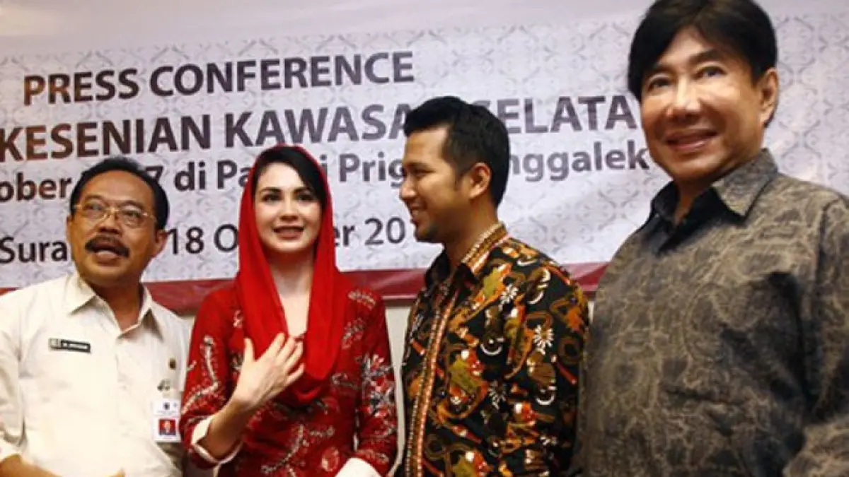Guruh Soekarnoputra (kanan) dan Wagub Jatim Emil Dardak. (JawaPos.com)