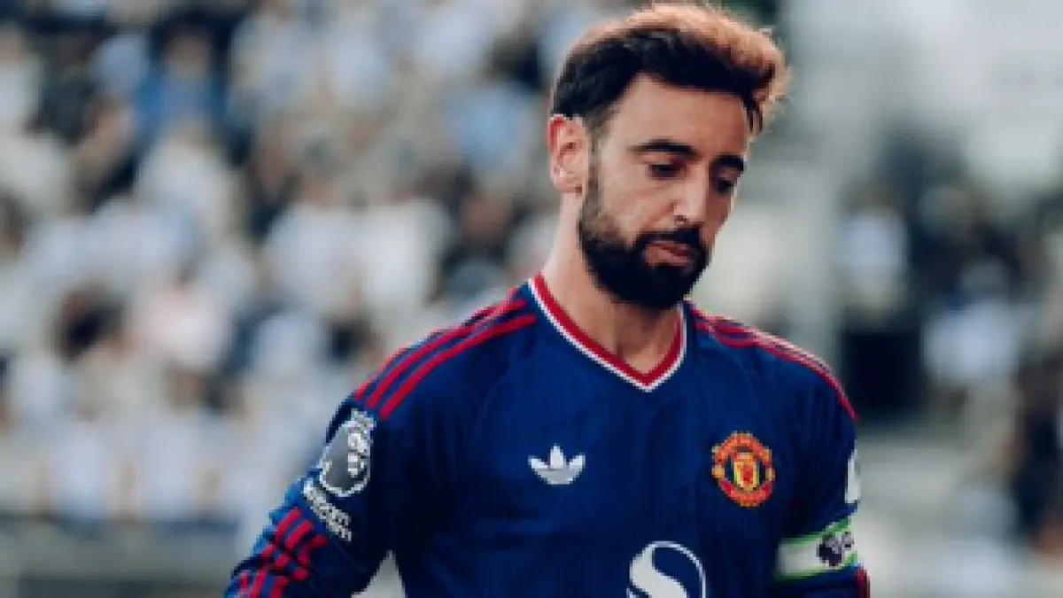 KEMBALI: Bruno Fernades akan kembali jadi tumpuan Potrugal saat hadapi Denmark di UEFA Nations League (Manchester United)
