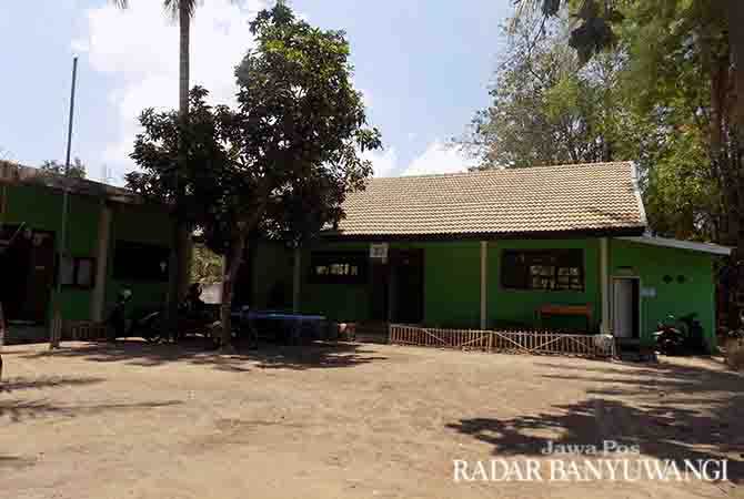 dana-bos-diambil-alih-yayasan-petinggi-sekolah-mengeluh