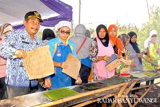 tunjang-ekowisata-wanita-nelayan-dilatih-bakar-ikan