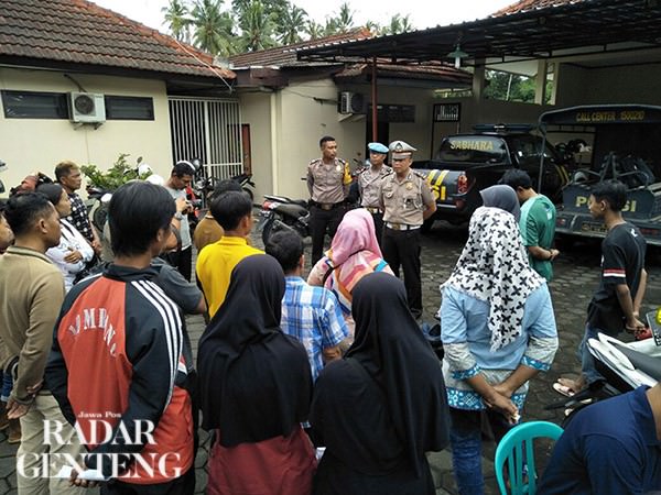 40-siswa-smpn-1-gambiran-terjaring-razia