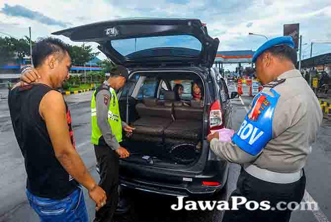 lebih-teliti-periksa-kendaraan-di-pelabuhan-ketapang