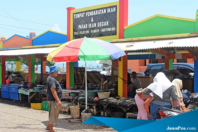 nelayan-muncar-keluhkan-kenaikan-retribusi