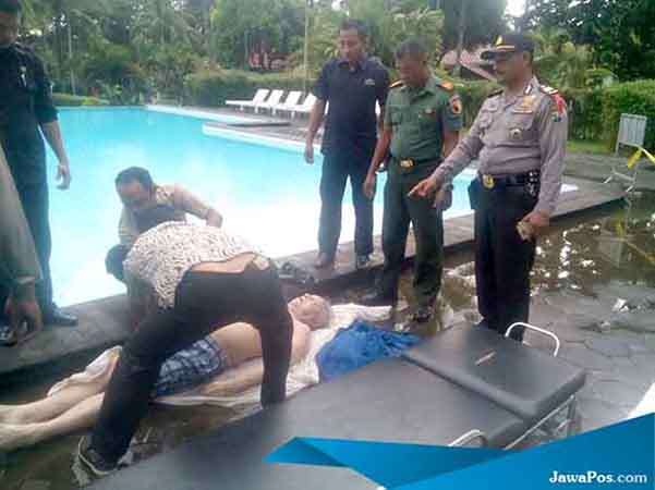 warga-belanda-meninggal-di-kolam