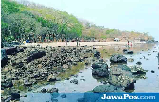 wisata-pantai-tampora-setelah-mendapatkan-sentuhan