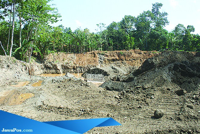 bekas-galian-c-mangkrak