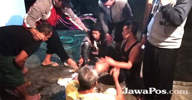 jenis-judi-abangan-dua-set-remi-digabung-jadi-satu