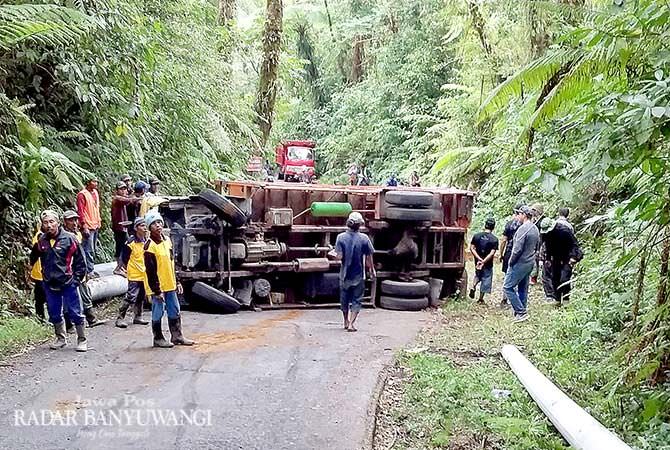 bawa-motor-matic-naik-ke-kawah-ijen-seperti-ini-bahayanya