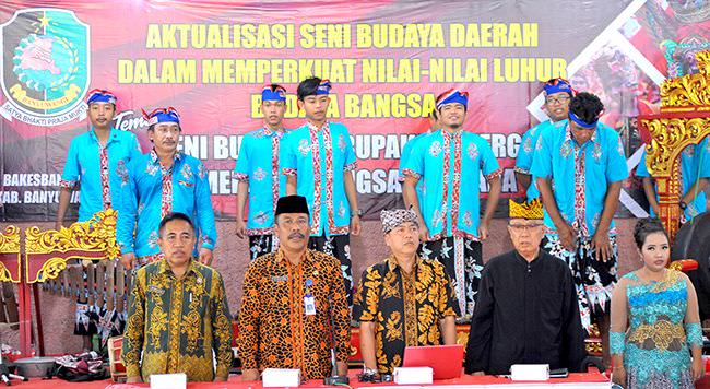 bangun-karakter-bangsa-lewat-seni-budaya