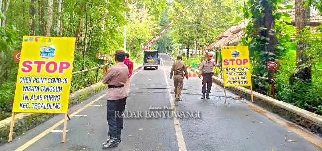 air-gua-istana-disediakan-untuk-pengunjung-wisata-alas-purwo