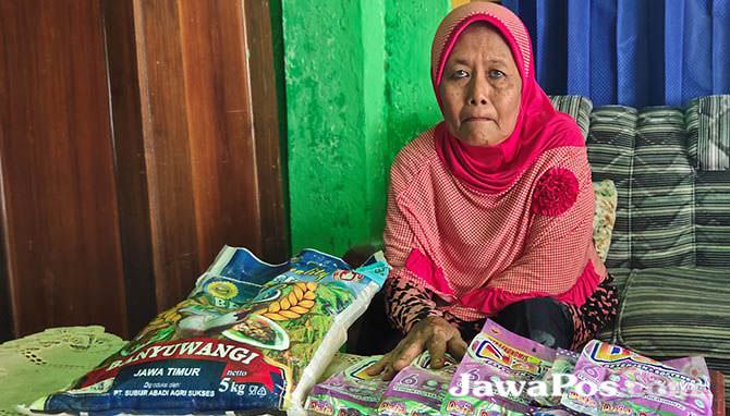 awas-penipuan-modus-bantuan-sembako-kalung-emas-milik-nenek-ini-raib