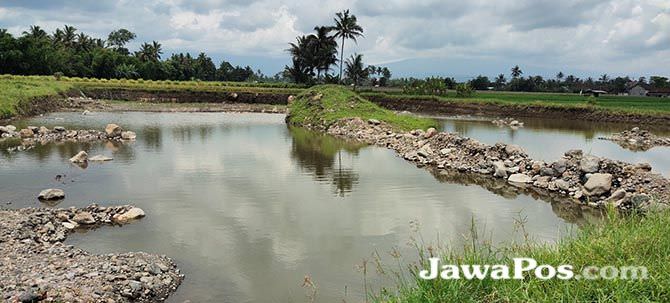 bekas-galian-c-di-sempu-mangkrak-kini-jadi-danau
