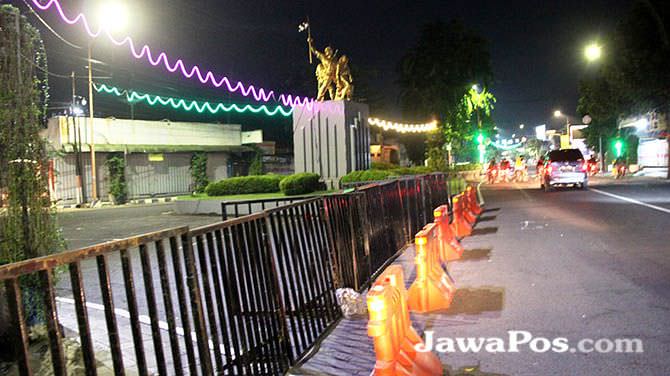 semua-akses-menuju-kota-ditutup-banyuwangi-seperti-kota-mati