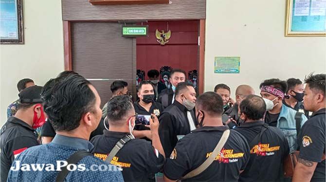 kalau-terbukti-bersalah-yunus-tak-bisa-diputus-bebas