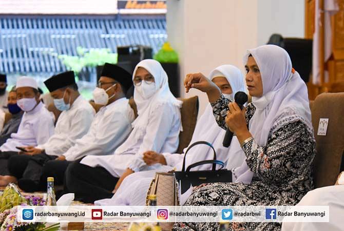 peringati-nuzulul-quran-gelar-khataman-akbar-di-pendapa-dan-pemkab