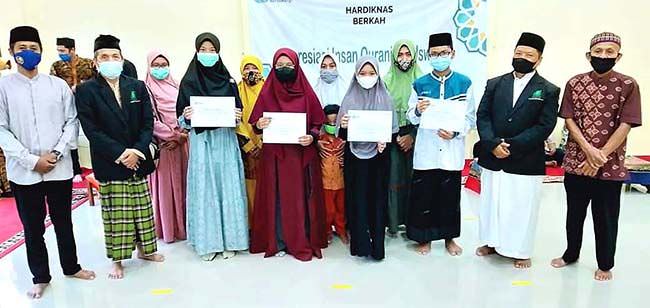 bagi-beasiswa-untuk-siswa-penghafal-al-quran-hingga-perguruan-tinggi