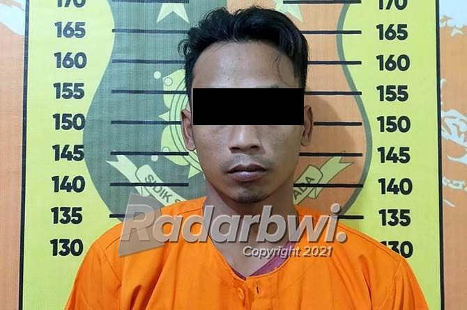 curi-burung-kicau-dijual-ke-media-sosial