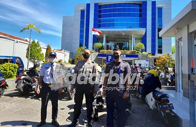 pecah-kaca-marak-lagi-pengamanan-bank-diperketat