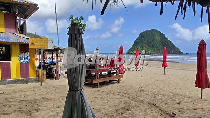 wisata-pulau-merah-ditutup-selama-pemberlakuan-ppkm-darurat