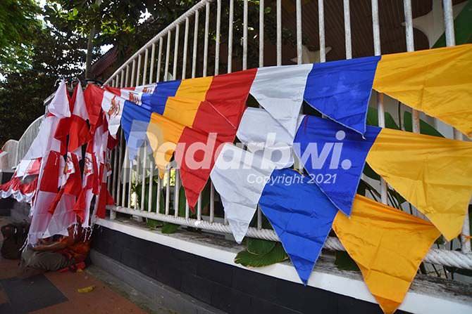 bendera-merah-putih-simbol-menghargai-para-pejuang