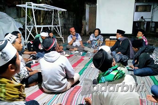 karang-kenek-olean-terpilih-tampil-dalam-pagelaran-biennale-jatim-ix