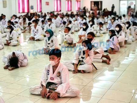 gelar-ukt-untuk-160-taekwondoin