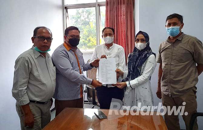 kasus-dualisme-istri-anggota-dprd-situbondo-berakhir-damai