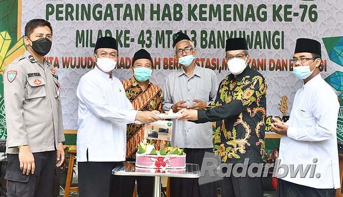 mtsn-3-banyuwangi-madrasah-berprestasi-melayani-dan-berbagi