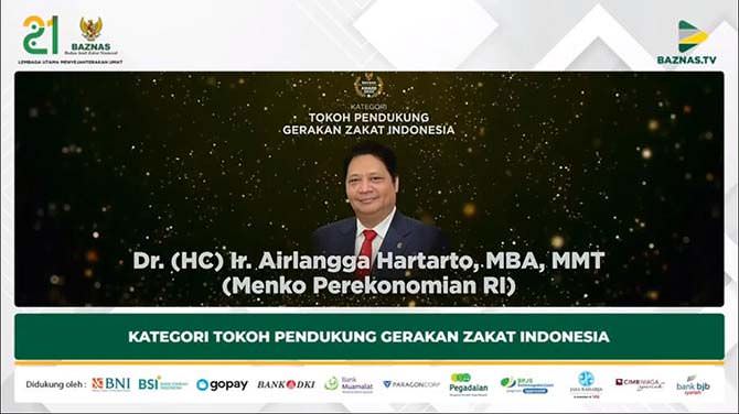 menko-airlangga-raih-penghargaan-tokoh-penggerak-zakat-nasional