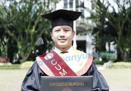 perjuangan-bripka-aditya-wiguna-sanjaya-meraih-gelar-doktor